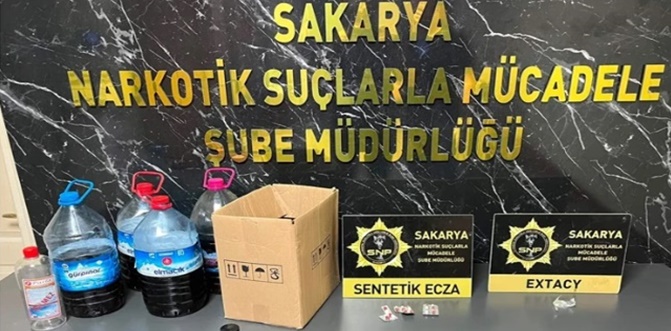 Emniyet güçlerine tehdit ve hakaretlerde bulunan şüpheli tutuklandı